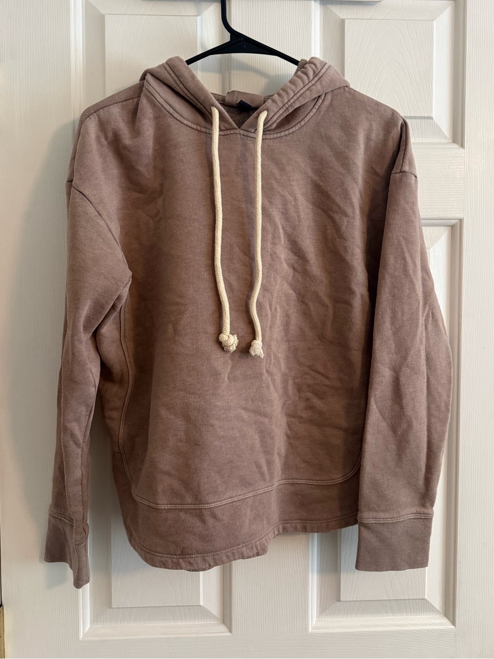 Universal Thread Men's Hoodie in Dusty Taupe with Cream Drawcords